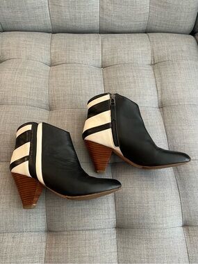 Matt Bernson Grand Prix Jardon Bootie Black White Leather Boots Size 7